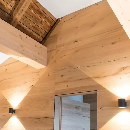 Im Chaletstil Giebeltraum 115 Qm Wellness Fitness Sauna Bergrödelhof Apartment Feilitzsch