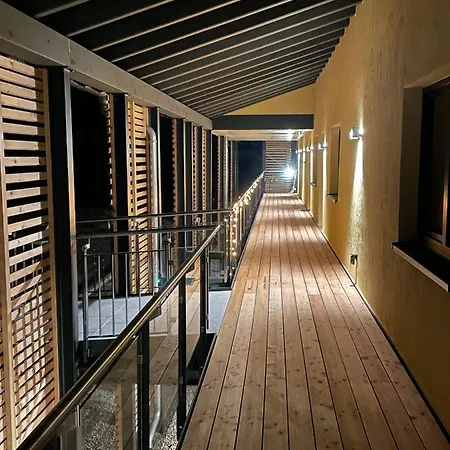 Im Chaletstil Giebeltraum 115 Qm Wellness Fitness Sauna Bergrödelhof Apartment Feilitzsch