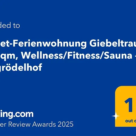 Chalet-ferienwohnung Giebeltraum, 115 Qm, Wellness/fitness/sauna - Bergroedelhof דירה