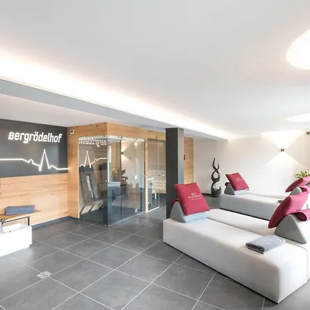 Chalet-ferienwohnung Giebeltraum, 115 Qm, Wellness/fitness/sauna - Bergroedelhof Feilitzsch