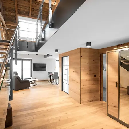 Im Chaletstil Giebeltraum 115 Qm Wellness Fitness Sauna Bergroedelhof Apartmán Feilitzsch